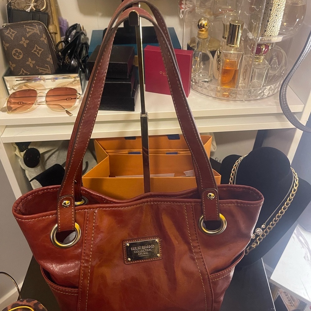 Relic Satchel